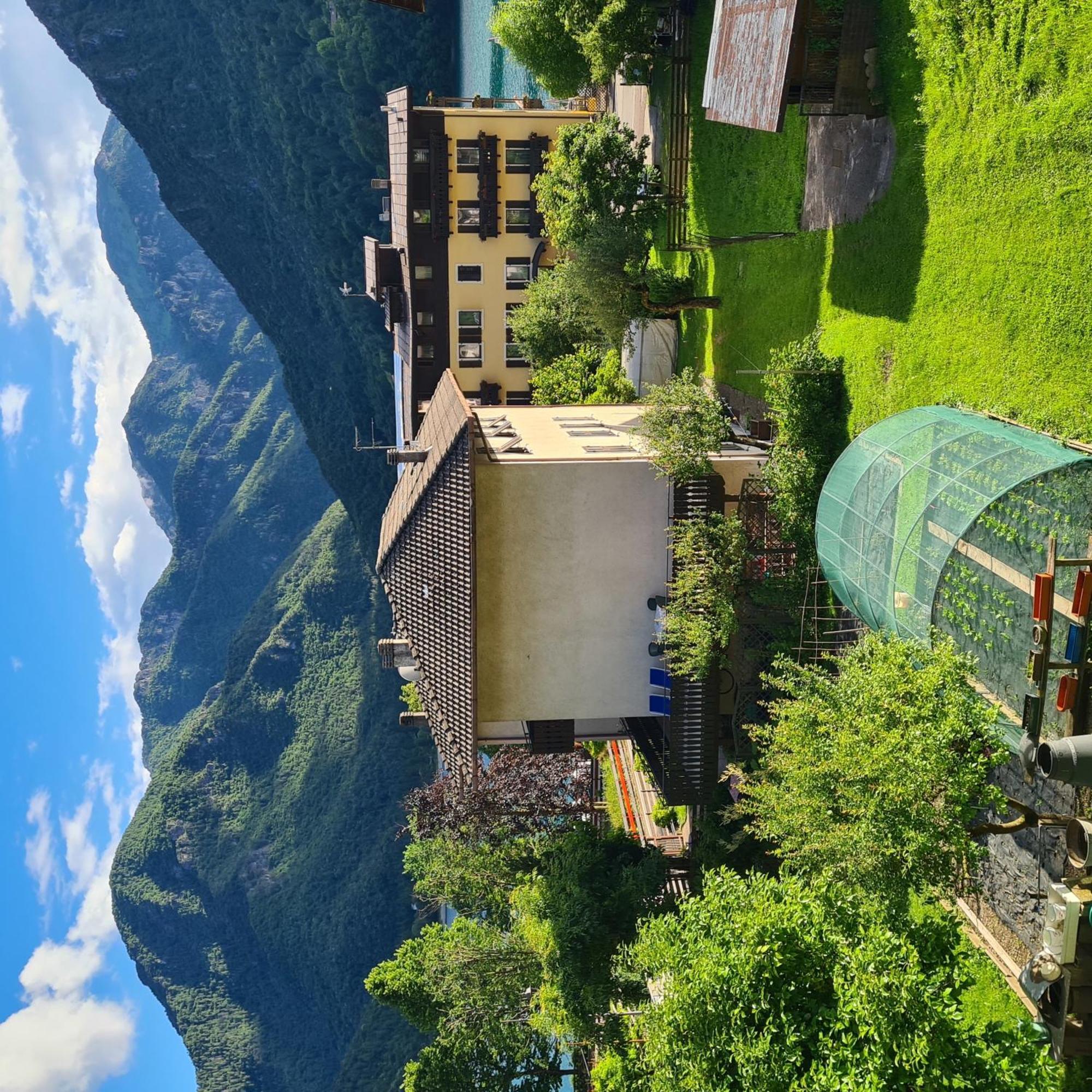 梅佐拉戈Bioledro Casa Lena公寓 外观 照片